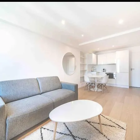 Beautiful 2-room On The Croisette In 아파트 *