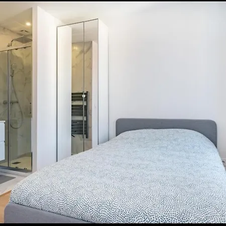 Beautiful 2-room On The Croisette In