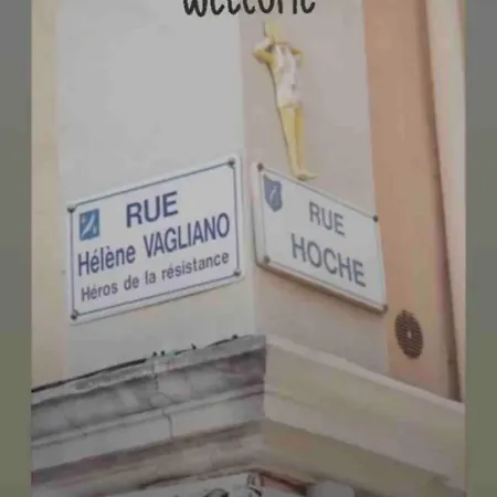 Beautiful 2-room On The Croisette In 칸느