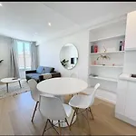 Beautiful 2-room On The Croisette In Lägenhet