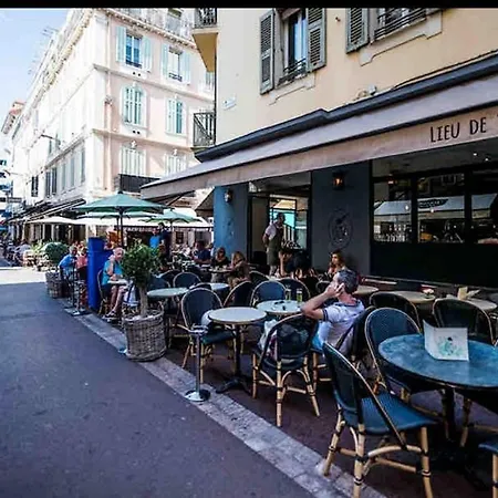 Beautiful 2-room On The Croisette In Lägenhet Cannes